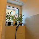 Str Flat Old Apartment