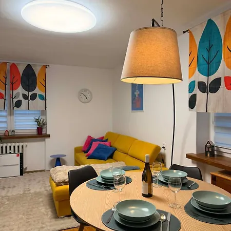Apartman Str Flat Old *