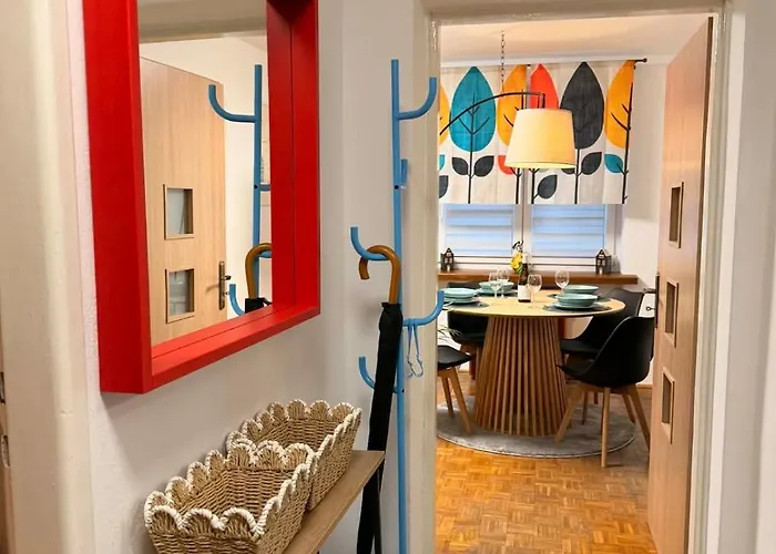 Apartment Str Flat Old *